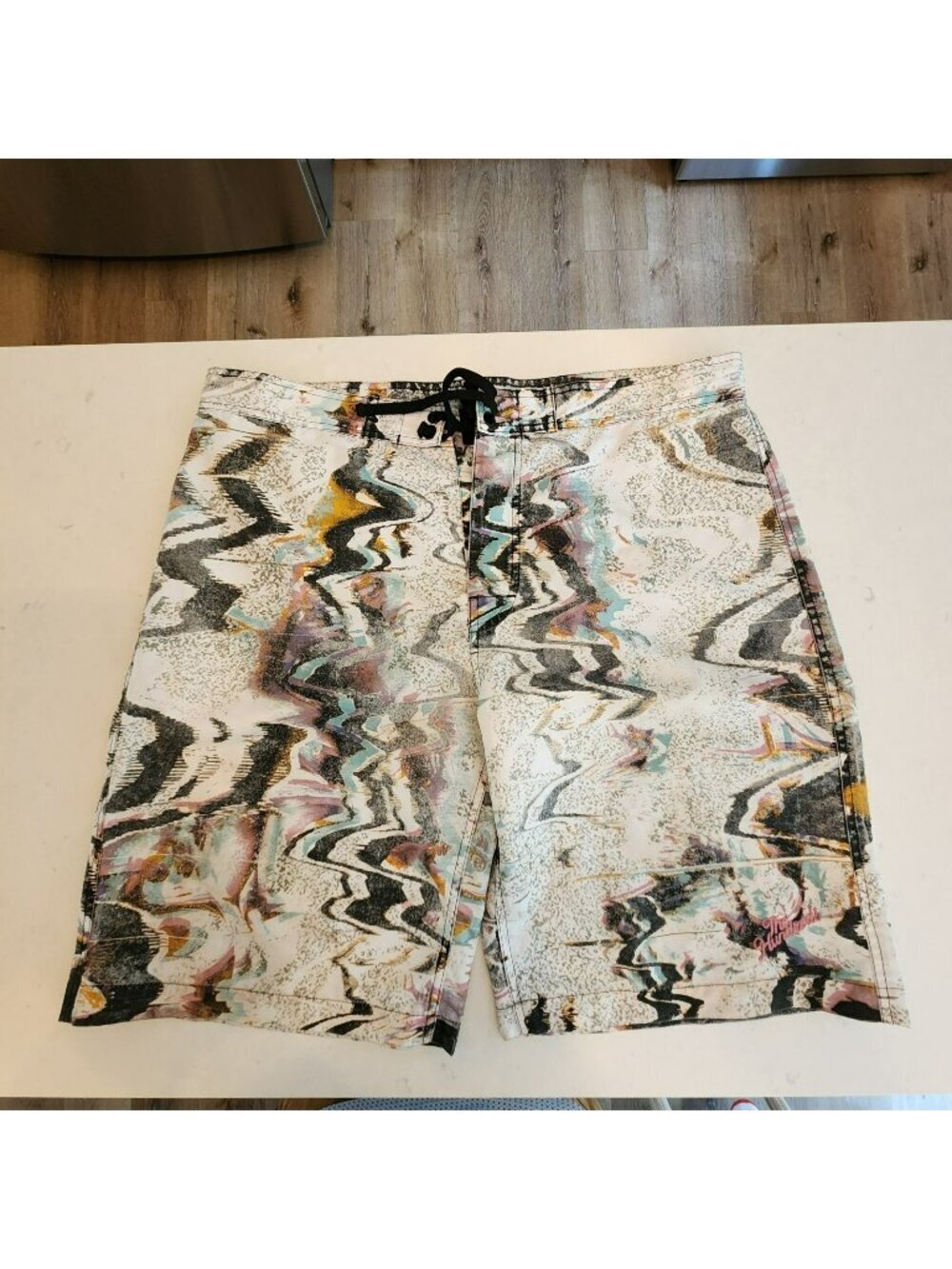 The Hundreds Mens 38 Boardshorts All Over Multicolor Wave Print Drawstring Beach